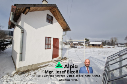 Garden cottage with land
