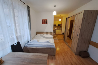 Apartment in Fatrapark with hotel facilities and the soul of home